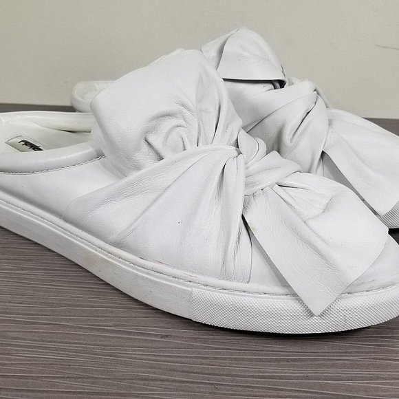 Halogen Manny Knotted Slip-On Sneaker, White Leather, Womens Size 9 - Picture 1 of 10